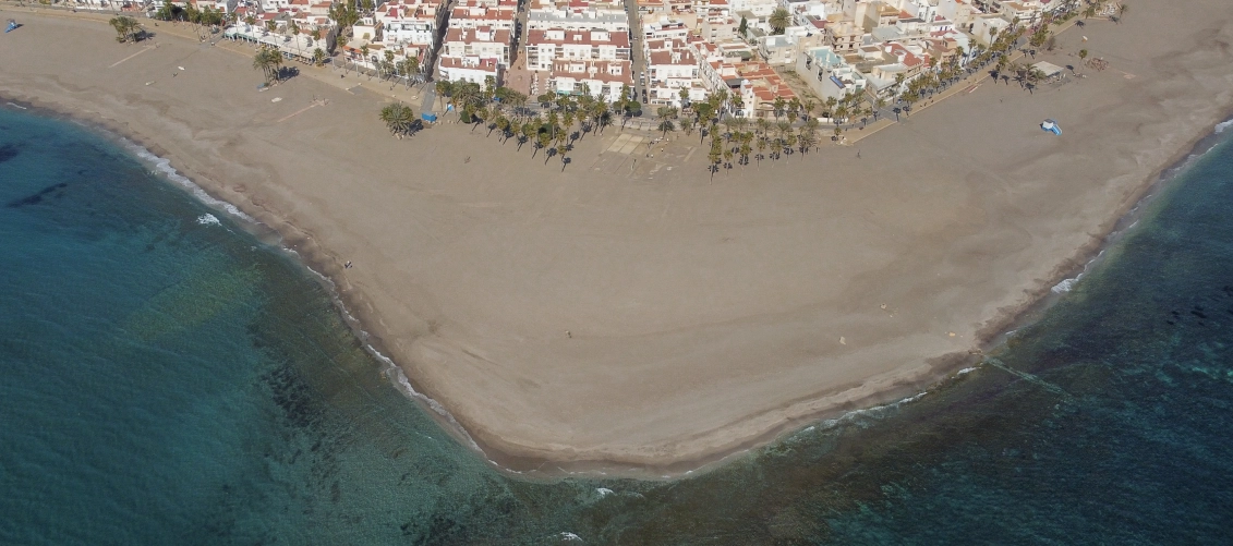 playa-de-la-puntica