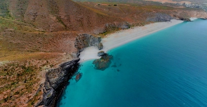 playa-de-los-muertos